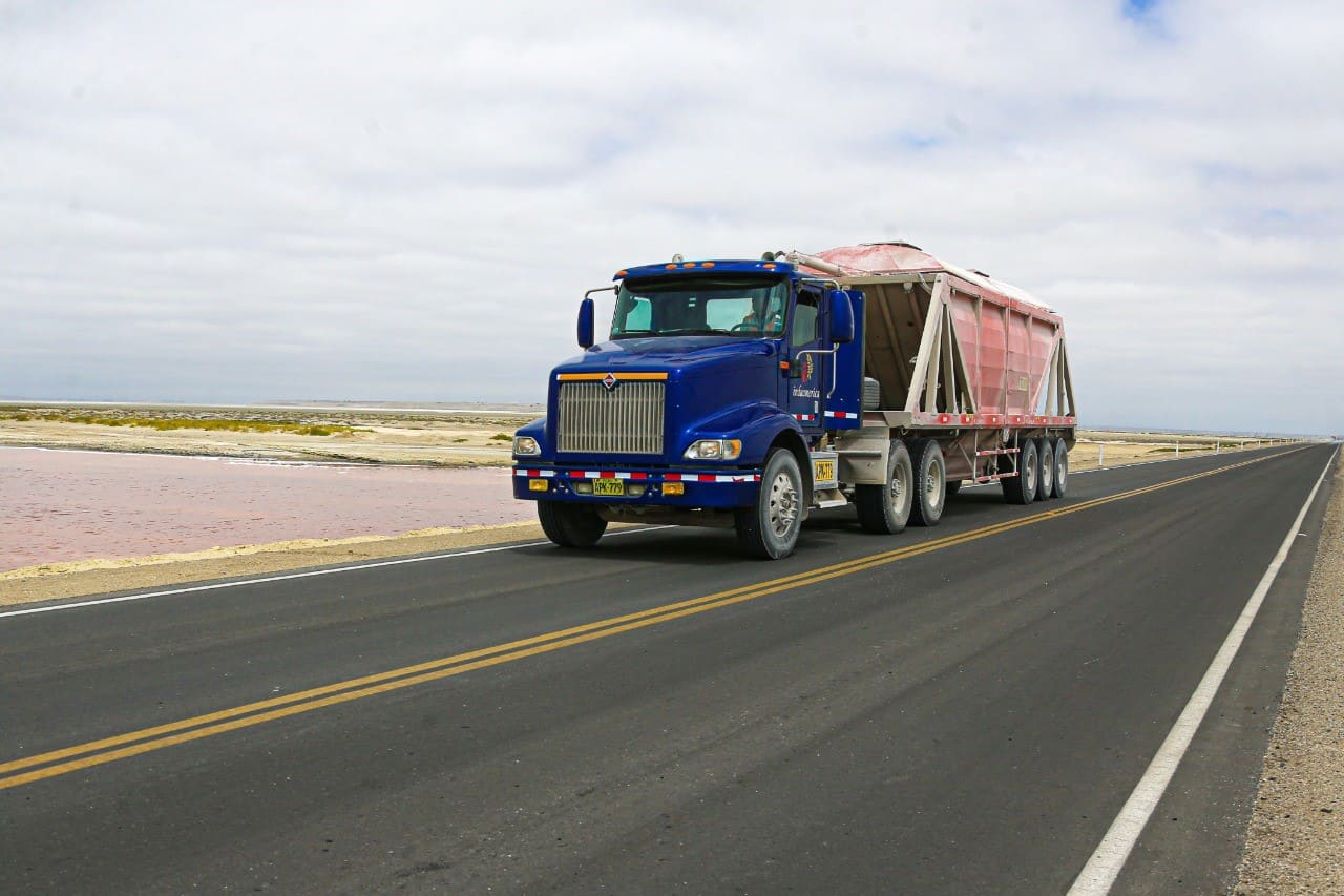 Transporte de carga y abastecimiento